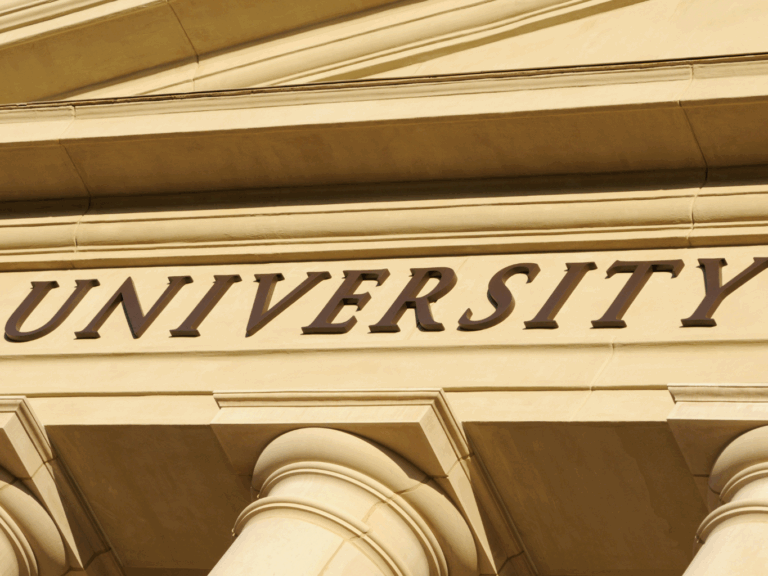 The 8 Essential Things to Prepare Before You Study Abroad